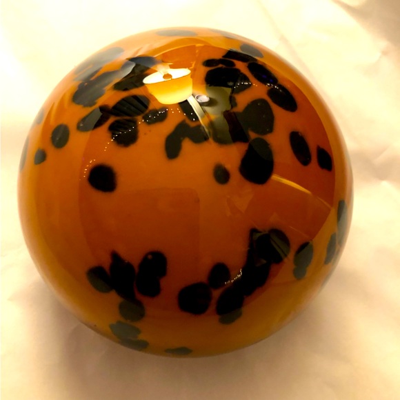 Hand Blown Animal Print Leopard/Cheetah/Tortoise Art Glass Crystal Paper Weight. - Picture 8 of 13